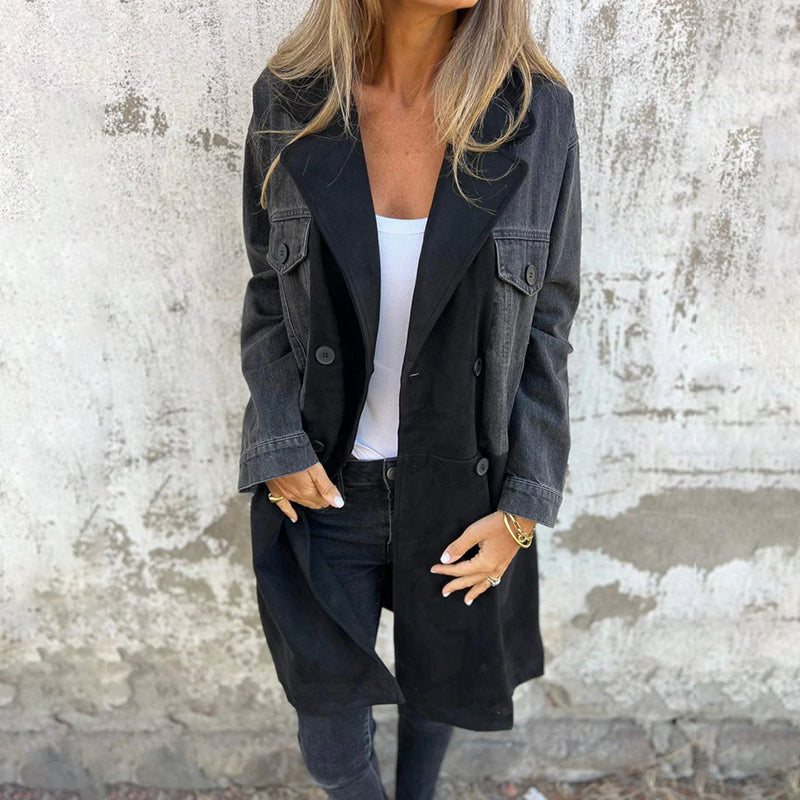 Trenchcoat van gemiddelde lengte met denim-jeans naden